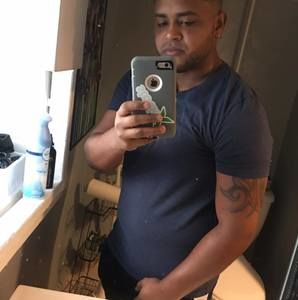 Meet your Posher, Emilio nicolas